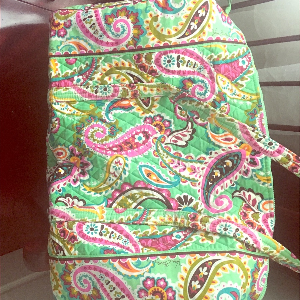 BNWOT Vera Bradley LARGE duffel bag.